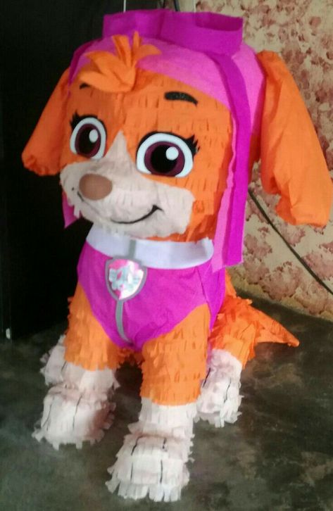 piñata Elmo Pinata, Girl Paw Patrol Party, Paw Patrol Pinata, Paw Patrol Theme Party, Skye Birthday Party, Skye Paw Patrol Party, Paw Patrol Skye Birthday, Paw Patrol Birthday Cake, Paw Patrol Girl