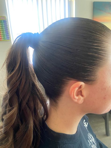 Slick Back Ponytail Curled Ends, Mom Ponytail, Adult Hairstyles, Long Pony, Fun Ponytails, Sleek Braided Ponytail, Slicked Hair, Pretty Ponytails, Curled Ponytail