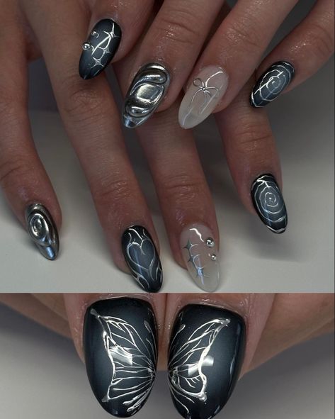 Short Cyberpunk Nails, Egirl Nails, Nail Art Y2k, Black Silver Nails, Silver Nail Designs, Nyc Nails, Lilac Nails, Hello Nails, Simple Gel Nails