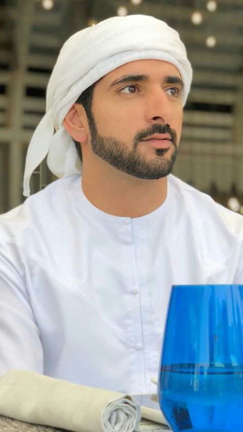 Prince Fazza, Queen And Prince Phillip, Arab Men Fashion, Prince Adam, Prince Hamdan, Handsome Men Quotes, Royal Family Pictures, Hamdan Fazza, Prince Mohammed