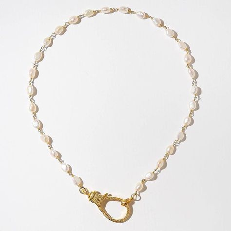 Vanessa Mooney (@vanessamooney) • Instagram photos and videos Pearl Chain Necklace, Vanessa Mooney, Clasp Necklace, Raw Diamond, Pearl Chain, Pave Diamonds, Gold Vermeil, Hot Items, Gold Diamond