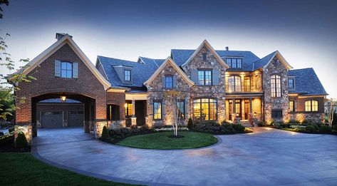 Homes Ideas, Nice House, Dream Mansion, Beautiful Houses Interior, Interiors Dream, Front Entrance, Dream House Rooms, Mansions Homes, Plan Ideas