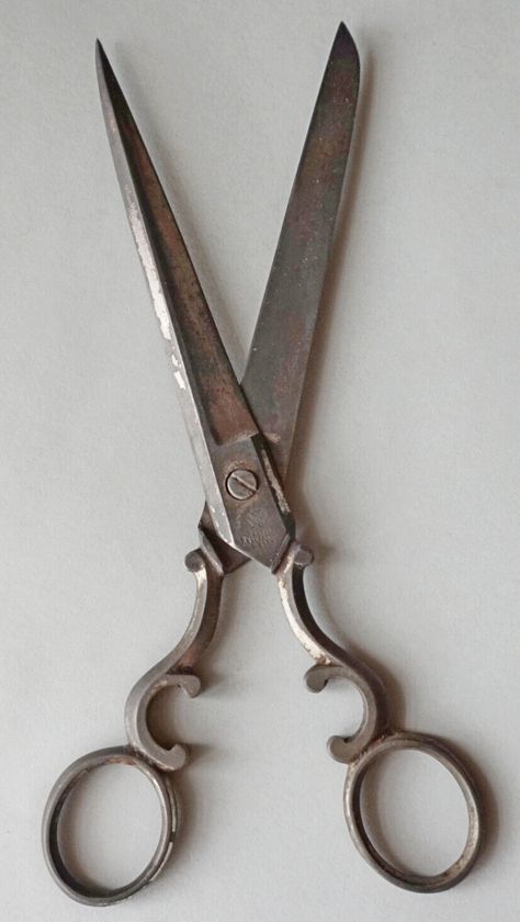 Antique Swords Vintage, Vintage Scissors Aesthetic, Vintage Seamstress Aesthetic, Tailor Aesthetic Vintage, Scissors Reference, References Objects, Scissors Aesthetic, Professor Stein, Fancy Scissors