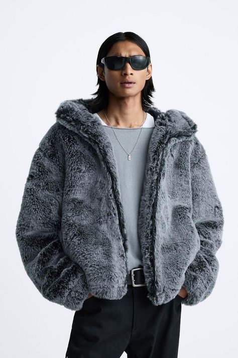 View All Jackets | Coats Man | ZARA United Kingdom - Page 6 Zara Faux Fur Coat, Fur Coat Men, Bulky Sweaters, Faux Fur Hooded Jacket, Winter Overcoat, Mens Fashion Illustration, Winter Wardrobe Essentials, Faux Fur Material, Zara Jacket