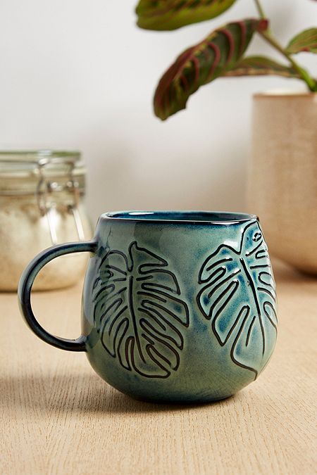 Urban Outfitters Kitchen, Plant Swap, Ceramic Monsters, Cheap Diy Crafts, 2nd Year, Surface Decoration, Monstera Plant, Pottery Cups, Clay Art Projects