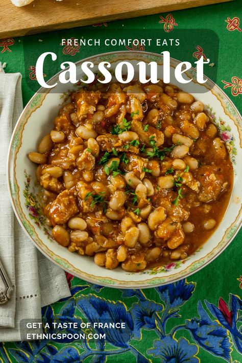 French Cassoulet Recipe, Meat Stew, Sausage Stew, Bean Stew, French Dishes, French Cooking, French Food, Hearty Meals, Stew Recipes