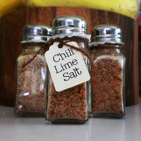 In November I attended the 5th Moapa Valley Food Swap. This has been a labor of love, starting with the first one held in November 2011. It is a quarterly swap, and each time it seems like more and... Chilli Salt Recipe, Chili Lime Salt Recipe, Infused Salt Recipes, Flavored Salts Recipes, Flavoured Salt, Herb Salt Recipe, Smoky Chili, Dried Lime, Flavored Salt