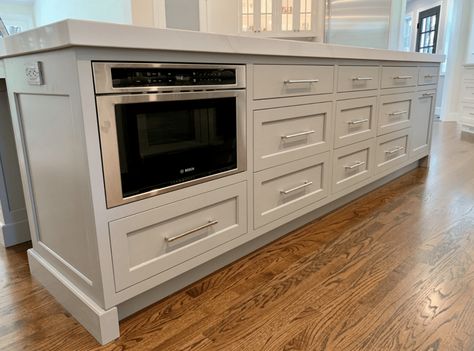 Kitchen Island Oven, Outlets In Kitchen Island, Kitchen Island Microwave, Kitchen Island Layout, Kitchen Island With Drawers, Microwave In Island, Kitchen Outlets, Microwave Kitchen, Kitchen Island With Stove