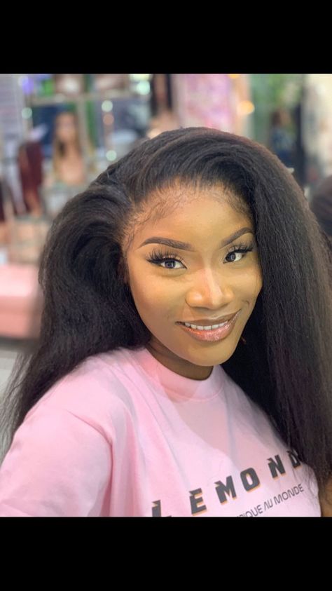 Nice Wigs For Black Women, Yaki Hairstyles, Nice Wigs, Kente Fashion, Black Hair Wigs, Hair Romance, Braided Cornrow Hairstyles, Crochet Braids Hairstyles, Glueless Wigs