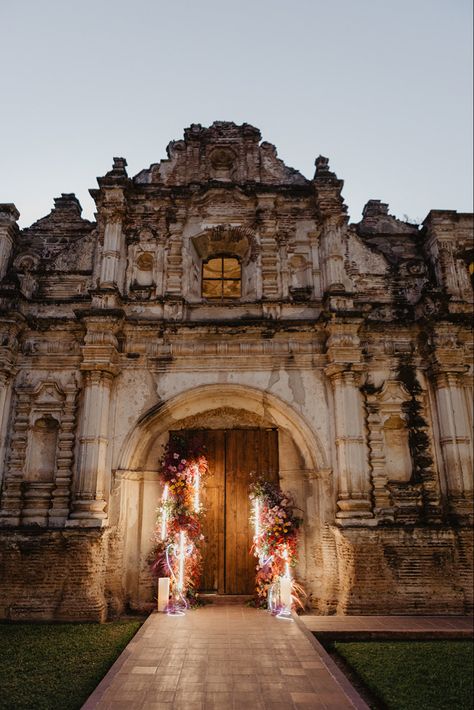 Birthday party celebration in a Ruin with colors an neons . Planner : Muckay Ixcamparij |Florals: Bea from Addy Florales www.addyfloralesweddings.com | Photographer for portafolio Jose Molina | Photographer of the event Joseph Nance | venue : San José El Viejo #sanjoseElviejo #neondecoration #antiguaguatemala #weddingdress #bridalbouquet #Fiestadrcumpleaños#weddingphotography #destinationweddingguatemala #wedinguatemala #wedinguatemala #Birthdayparty #bodas #AddyFlorales #partycelebration Guatemala Wedding, Spanish Style Wedding, Neon Decor, Birthday Party Celebration, Party Celebration, Spanish Style, Celebration Party, Wedding Locations, Future Wedding