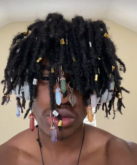 Black Hippy, Cute Dreads, Y2k Hairstyles, Dreadlock Hairstyles For Men, Black Men Hairstyles, Dread Hairstyles, Texturizer On Natural Hair, Dreadlock Hairstyles, Hair Reference