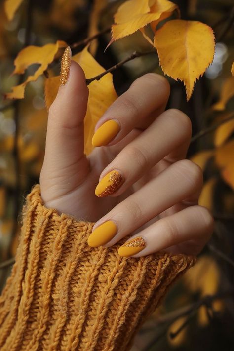 Autumn Yellow Nails, Yellow Nails Fall, Fall Yellow Nails, Yellow Fall Nails, Beautiful Fall Nails, Fall Nails Ideas, Fall Nail Ideas, Elegant Manicure, Welcome Autumn