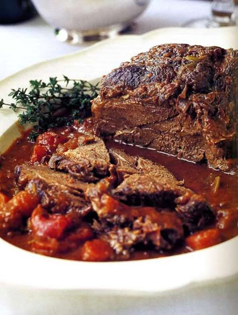 Company Pot Roast, Best Ina Garten Recipes, Barefoot Contessa Recipes, Pot Roast Recipe, Ina Garten Recipes, Roast Recipe, Barefoot Contessa, Pot Roast Recipes, Nigella Lawson