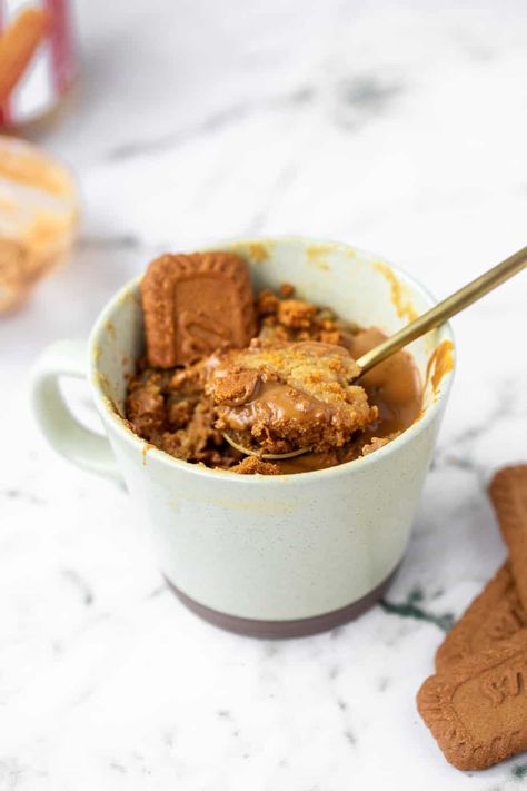 A gold spoon digging into a Biscoff Mug Cake. Biscoff Mug Cake, Week Lunch Ideas, Biscoff Spread, Gold Spoon, Vegan Breakfasts, Lotus Biscoff, Chewy Cookies, Library Chair, Decadent Cakes