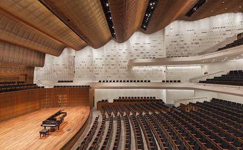 Inside the Ordway. Lecture Hall Design, Auditorium Architecture, Acoustic Architecture, Theatre Hall, Concert Hall Architecture, Modern Theatre, Auditorium Design, Theater Architecture, Lecture Theatre