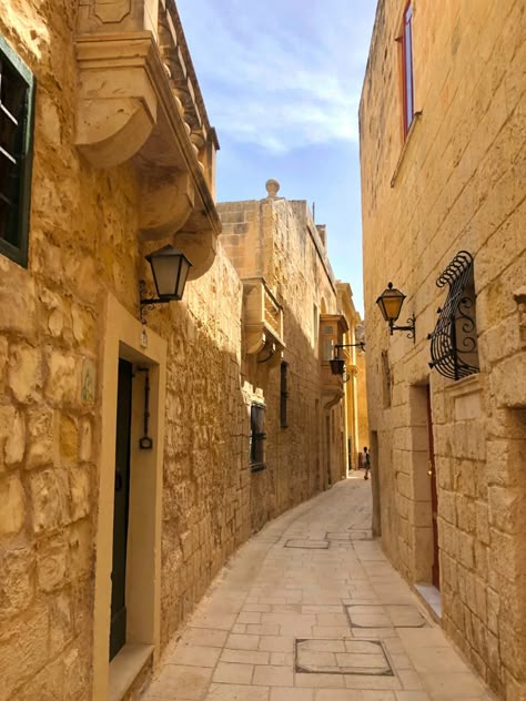 Malta Mdina travel Europe #malta #mdina summer Travel Visionboard, Malta Summer, Mediterranean Mosaic, Malta Mdina, Mdina Malta, Travel Malta, Malta Valletta, Malta Island, Malta Travel