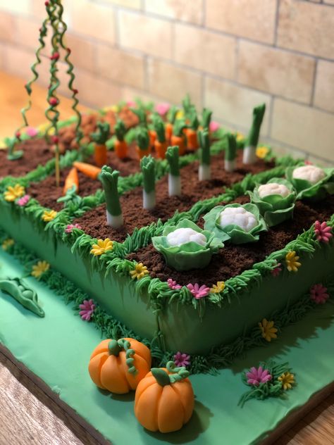 Grass Buttercream, Gardening Theme Cake, Fondant Vegetables, Allotment Cake, Vegetable Garden Cake, Garden Theme Cake, 75 Birthday Cake, Chocolate Rocks, Garden Cake