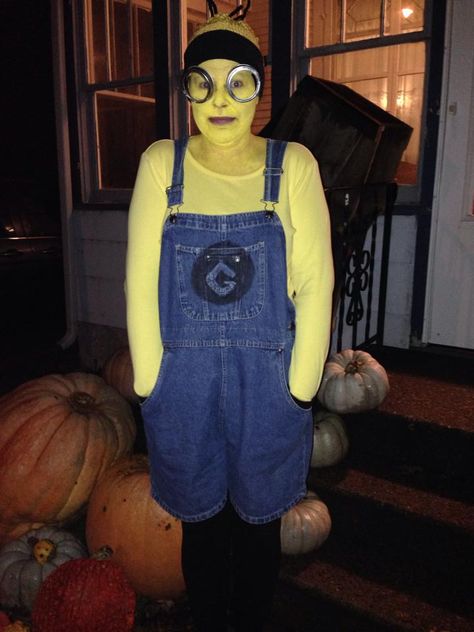 Homemade Minion Costume Minion Costumes Women's, Homemade Minion Costume, Minions Costume, Homemade Minion Costumes, Minion Costume, Minion Pumpkin, Minion Halloween, Happy Birthday Minions, Minion Costumes