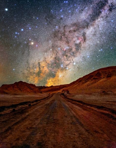 Tf2 Aesthetic, Mars Art, National Geographic Photographers, Desert Night, Night Drive, Night Day, Into The Night, Night Driving, Stars At Night