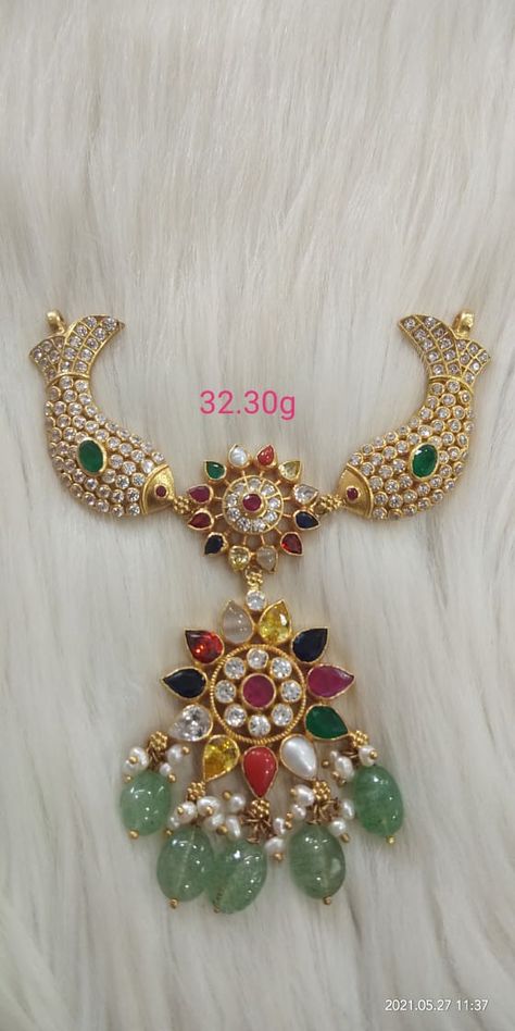 Navaratna Haram, Navaratna Jewellery, Gold Jewelry Prom, Temple Jewellery Earrings, Fancy Jewelry Necklace, Pearl Jewelry Design, Gold Jewelry Simple Necklace, Beautiful Gold Necklaces, Pearl Necklace Designs