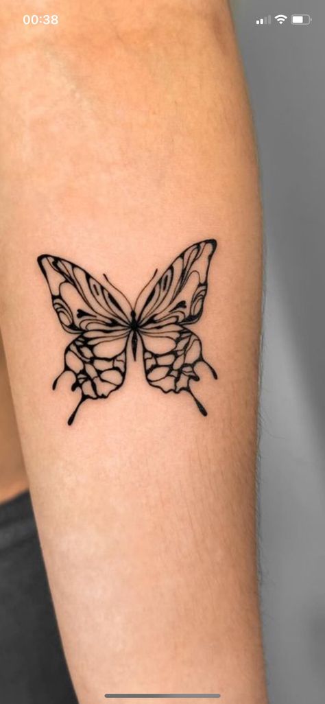 Spooky Butterfly Tattoo, Butterfly Tattoo Stencil, Butterfly Tattoo, Tattoo Stencils, Pretty Tattoos, Cute Tattoos, Tattoos And Piercings, I Tattoo, Cool Tattoos