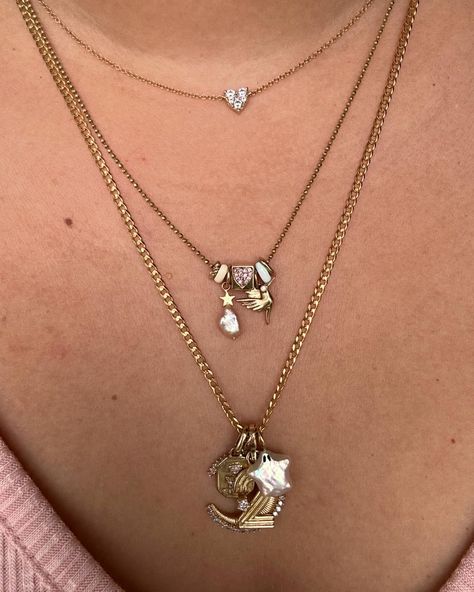 Dainty Jewelry Stack, To My Daughters, Jewelry Mood Board, Jewelry Stack, Initial Necklace Silver, The Color Pink, Dainty Gold Jewelry, Birds Nature, S Jewelry