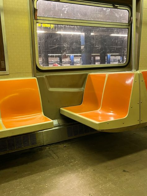 Immaculate Vibes, Skater Outfits, Subway Train, Orange You Glad, Orange Aesthetic, Aesthetic Colors, Jolie Photo, Mellow Yellow, Photography Inspo