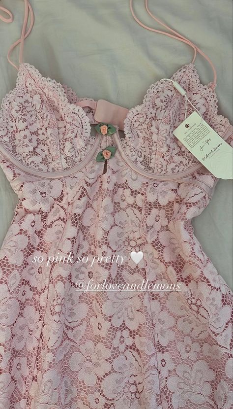 Pink Lingerielook Aesthetic, Lace Outfit Aesthetic, Vintage Girly Aesthetic, Pink Lace Dress Short, Lace Dress Coquette, Valentines Outfits Aesthetic, Coquette Nightgown, Lingerielook Aesthetic, Coquette Dollette Aesthetic