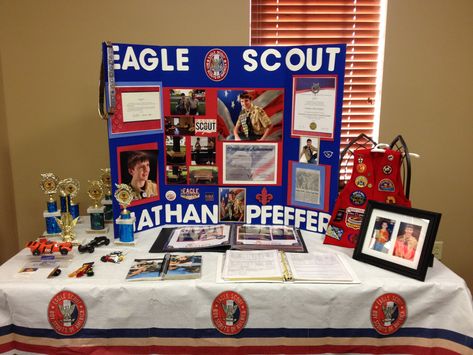 Court Of Honor Decorations, Eagle Scout Project Ideas, Eagle Scout Cake, Eagle Scout Court Of Honor, Boy Scouts Eagle, Eagle Scout Ceremony, Court Of Honor, Arrow Of Lights, Eagle Project