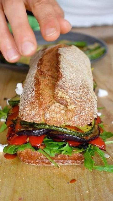 Grilled Veggie Sandwich, Small Eggplant, Vegan Challenge, Plant Based Cookbook, Veggie Sandwich, Vegan Meal Plans, Vegan Sandwich, Vegan Dinner Recipes, Delicious Vegan Recipes