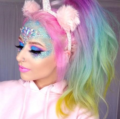 Unicorn Makeup Women, Unicorn Makeup Halloween, Fantasy Make-up, Unicorn Stuff, Halloween Make-up Looks, Halloween Makeup Pretty, Unicorn Makeup, Pretty Halloween, Birthday Makeup