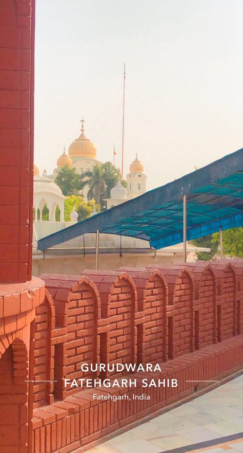 Fatheghar Sahib, Fatehgarh Sahib Gurudwara Video, Fatehgarh Sahib Gurudwara, Fake Snapchat Photos, Fatehgarh Sahib, Gurbani Status, India Background, Golden Temple Wallpaper, Temple Wallpaper