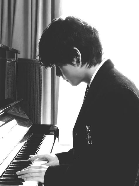 Bts Dark Aesthetic, Piano Quotes, Bts Dark, Aesthetic Quote, Bts Aesthetic Wallpaper For Phone, Piano Man, Sometimes I Wonder, Playing Piano, Bts Jungkook And V