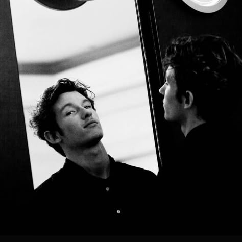 Callum Turner Black And White, Cullum Turner, The Boys In The Boat, Masters Of The Air, Boys In The Boat, Callum Turner, Sweet Art, This Is Your Life, The Perfect Guy