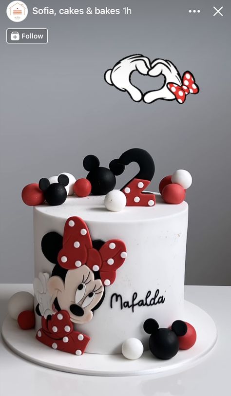 Simple Mini Mouse Cake, Mickey And Minnie Mouse Birthday Cake, Τουρτα Minnie Mouse, Dort Minnie, Simple Minnie Mouse Cake, Tarta Minnie Mouse, Mickey Mouse Torte, Birthday Cake Minnie Mouse, Minnie Birthday Cake