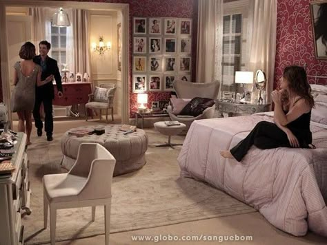 Girly Room, Dream House Rooms, Aesthetic Rooms, Dream Room Inspiration, Room Makeover Inspiration, Dream Apartment, House Room, Room Ideas Bedroom, Dream Rooms