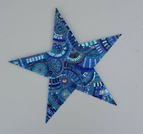 Mosaic Stars, Star Mosaic, Mosaic Star, Mosaic Studio, Mosaic Window, Christmas Mosaics, Mosaic Art Projects, Mosaic Ideas, Mosaic Garden