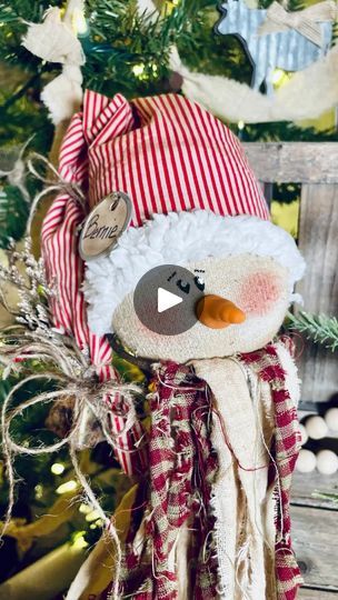 Sock Snowman Craft, Christmas Craft Show, Sock Snowman, Primitive Santa, Crafts For Seniors, Santa Face, Snowman Crafts, Last Christmas, Christmas Sewing