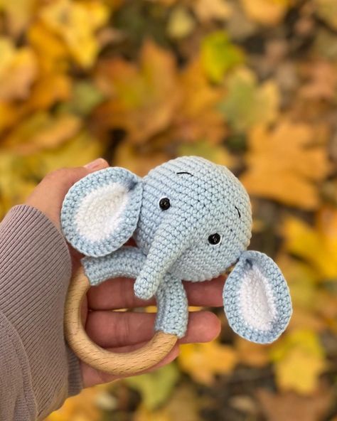 Amigurumi Rattle Elephant Free Pattern – Amigurumi Crochet Baby Rattle, Elephant Jungle, Stuffed Animal Crochet, Elephant Doll, Baby Toys 6 Months, Crochet Elephant Pattern, Elephant Stuffed Animal, Play Activity, Animal Crochet