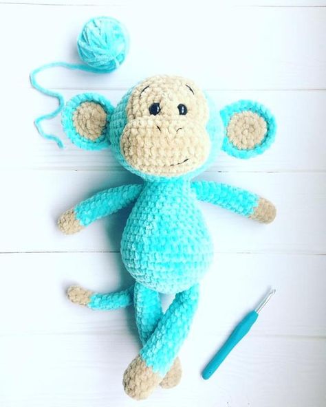 Amigurumi Velvet Yarn Monkey Free Crochet Pattern - Amıgurum.com Velvet Yarn Crochet, Crochet Monkey Pattern, Amigurumi Monkey, Yarn Animals, Crocheted Animals, Knit Doll, Crochet Monkey, Turtle Plush, Crochet Animal Amigurumi