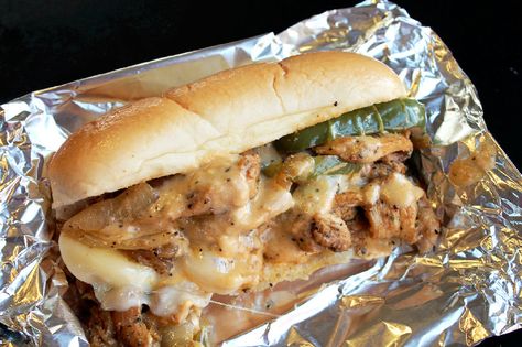 Philly Chicken Cheesesteak Sandwich - Creole Contessa Chicken Philly Cheesesteak, Chicken Cheesesteak, Steak Sandwich Recipes, Chicken Philly, Cheese Steak Sandwich, Spicy Cheese, Recipes Lunch, Chicken Steak, Steak Sandwich