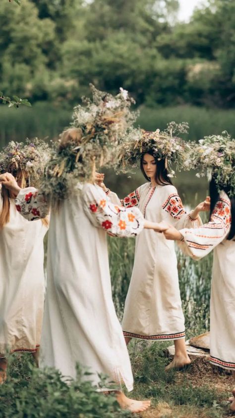 How to Celebrate Ostara at Home: Simple Solitary Rituals for Renewal and Rejuvenation! Coven Photoshoot, Celebrate Ostara, Slavic Folklore, Fire Festival, Moon Dance, Home Simple, Women's Circle, Russian Culture, Fairy Wedding