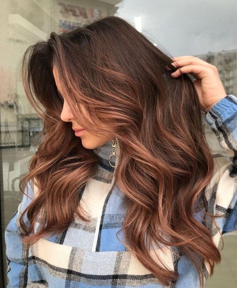 Cinnamon Brown Balayage, Brown Hair Highlights, Cinnamon Balayage, Chocolate Balayage, Dark Brown Hair With Highlights, Cinnamon Hair, Light Brown Highlights, Highlights Ideas, Light Blonde Highlights