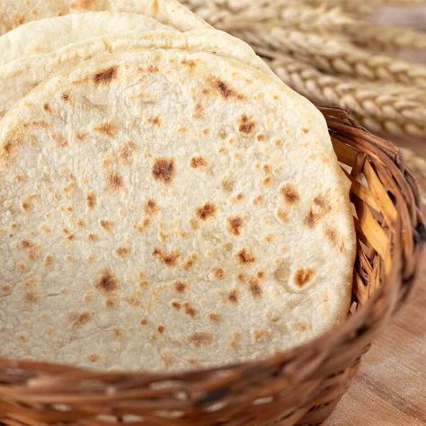 Unleavened Bread for Passover (No Yeast, 3 Ingredients) - Go Eat Green Gluten Free Unleavened Bread, Passover 2024, Unleavened Bread Recipe, Yeast Baking, Feast Of Unleavened Bread, Healthy Overnight Oats, Yeast Free Breads, Unleavened Bread, Eat Green