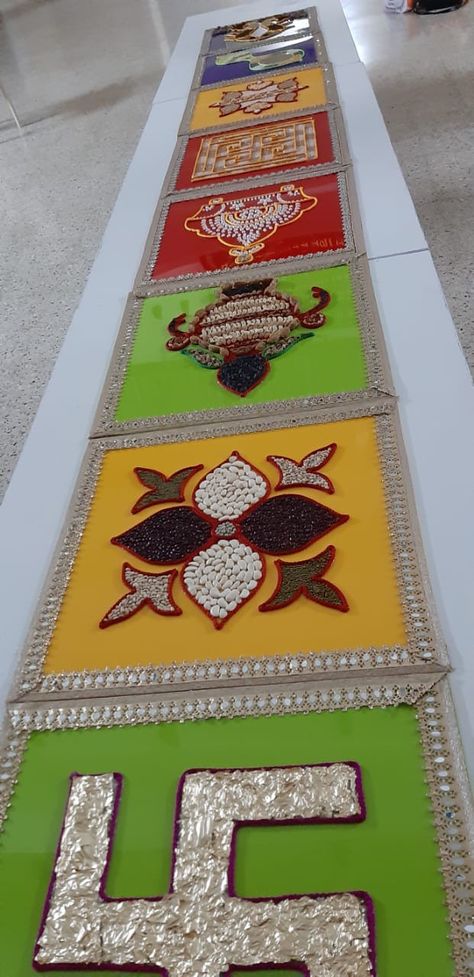 Jain Gahuli Designs, Cardboard Frame, Rangoli Designs, Art Project, Festival Decorations, Decor Crafts, Art Projects, Arch, Festival