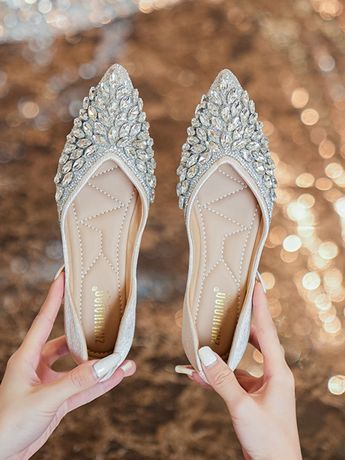 Buy Inexpensive Shallow Shoes at Stylewe online store, SPU: 1QSH1I7A81, Color: Apricot Golden, Lining Material:Pu, Shoes type:Shallow Shoes. Flat Wedding Shoes For Bride, Bride Shoes Flats, Bridal Flat Shoes, Harley Wedding, Flat Wedding Shoes, Wedding Shoes For Bride, Party Flats, Golden Shoes, Shoes For Bride