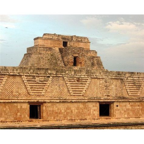 Aztec Architecture, Mayan Architecture, Maya Ruins, Aztec Ruins, Ancient Technology, Ancient Mayan, American Architecture, Tikal, Mayan Ruins