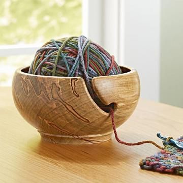 Wood Lathe Projects, Wooden Yarn Bowl, Wood Turning Ideas, Woodturning Projects, Turning Wood, Yarn Bowls, Wood Turning Lathe, Wood Magazine, Lathe Projects