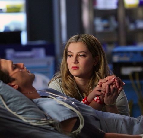 Red Band Society. Kara and Hunter. Blur Image Background, Hospital Photography, Red Band Society, Desks Office, Conference Tables, Cute Romantic Quotes, Cute Couple Poses, The Fox And The Hound, Manga Love