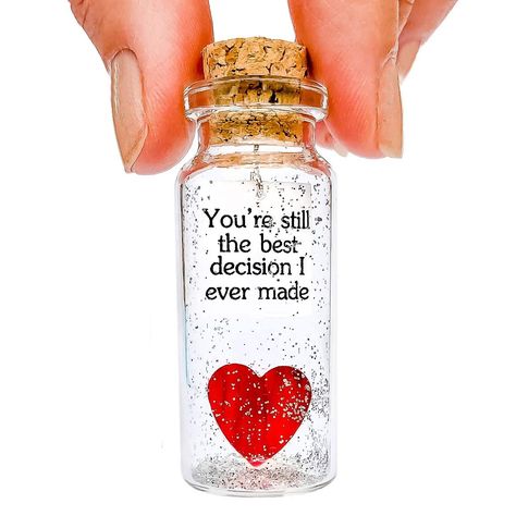 Message Jar, Romantic Gifts For Boyfriend, Xmas Gifts For Him, Present For Her, Presents For Boyfriend, Presents For Women, Creative Valentines, Message In A Bottle, Presents For Her